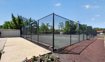 1311 Wellington Pl, Aberdeen, NJ 07747