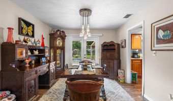 204 ESSARY St N, Auburndale, FL 33823