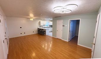 87 Central Ave, Athens, OH 45701