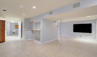 11718 BACKUS Dr, Bowie, MD 20720