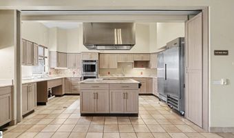 842 W Warwick Dr, Alma, MI 48801