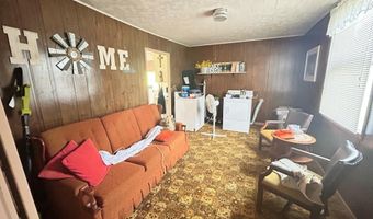 811 Main St, Addison, PA 15411
