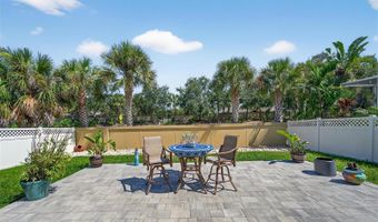 5227 ADMIRAL POINTE Dr, Apollo Beach, FL 33572