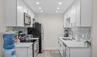 2094 E Grand Ave 32, Escondido, CA 92027