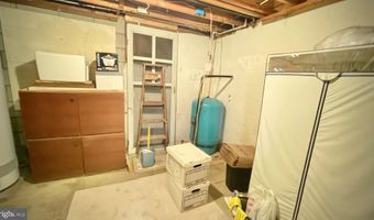 134 S FAIRFIELD Dr, Dover, DE 19901
