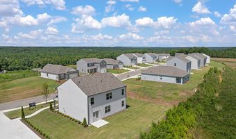 8212 ELKHORN Dr, Fairburn, GA 30213