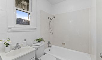 897 Oak St, Alameda, CA 94501