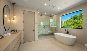 16728 Morrison St, Encino, CA 91436