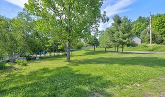 104 Front St, Belfast, ME 04915