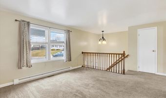 10 HEIGHTS Ct, Abbottstown, PA 17301