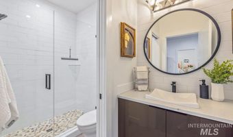3492 E Heartleaf Dr, Boise, ID 83716