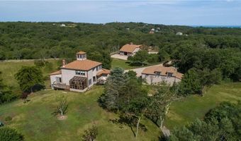 1501 Beacon Hill Rd, Block Island, RI 02807