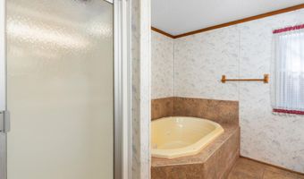 150 CAROLYN Dr, Anniston, AL 36201