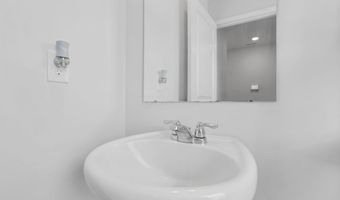 33 Cider Mill Dr, Ashville, OH 43103