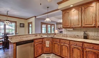 208 Lake Estate Dr, Chapin, SC 29036