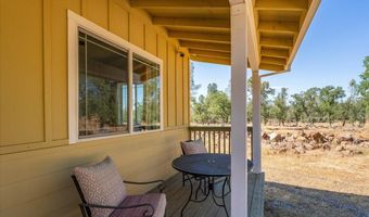 25150 Dersch Rd, Anderson, CA 96007