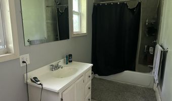 408 S 6th Ave, Alpena, MI 49707