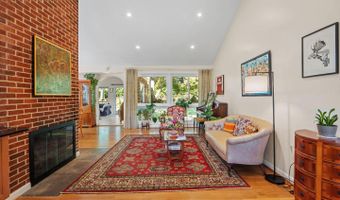 5929 AVON Dr, Bethesda, MD 20814