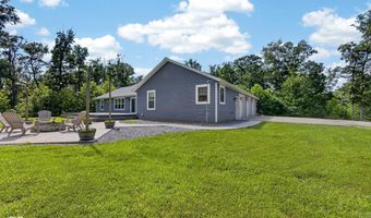 10675 W Andry Ln, Birdseye, IN 47513