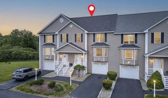 15 Shaker Heights Ln, Chester, NH 03036