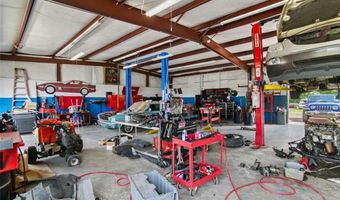24 Hardwood Ridge Pkwy, Adairsville, GA 30103