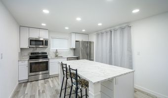 705 GOUCHER St, Amity, OR 97101