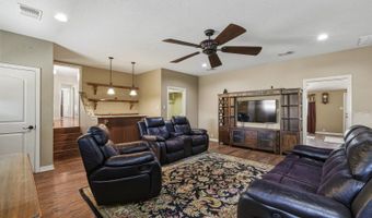 6730 E Loop 1604 S, Adkins, TX 78101