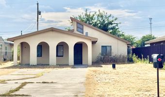 2305 Violet St, Carlsbad, NM 88220