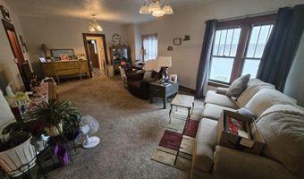 714 N 10th St, Beatrice, NE 68310