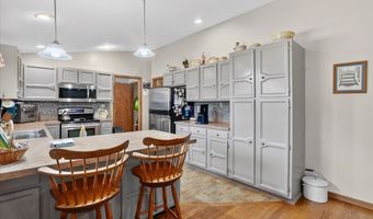 908 Cram Ln, Albion, MI 49224