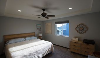 1127 NE 32nd Ave, Aberdeen, SD 57401