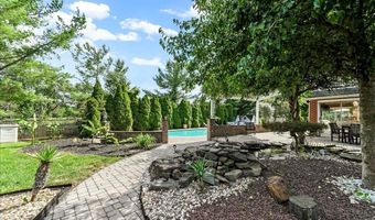 83 CARAVEL Dr, Bear, DE 19701