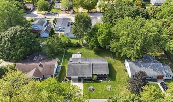 813 Pearse Ave, Auburn, IN 46706