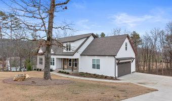 215 Dockwell Dr, Tunnel Hill, GA 30755