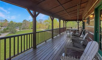 564 Nettles Ridge Rd, Banner Elk, NC 28604
