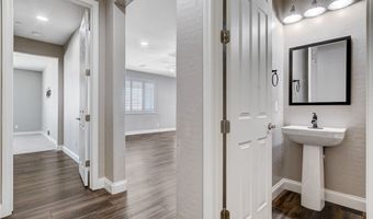 716 Cadence View Way, Henderson, NV 89011