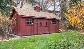 4004 ESTABROOK Dr, Annandale, VA 22003