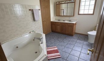 6 County Road 70 E, Bloomfield, IN 47424