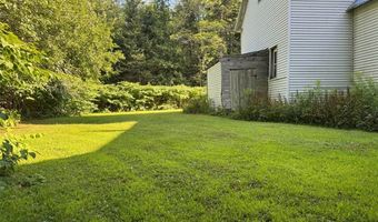 121 Main Rd, Abbot, ME 04406