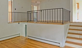 827 Limecrest Rd, Andover, NJ 07860