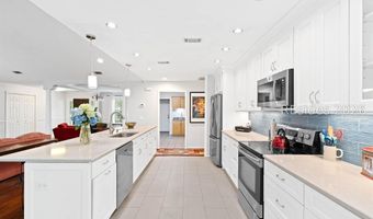 60 Thomas Sumter St, Beaufort, SC 29907