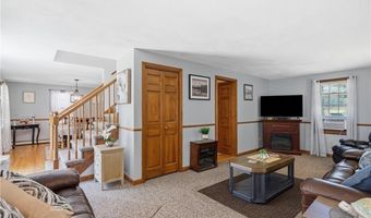 5675 Flat River Rd, Coventry, RI 02827