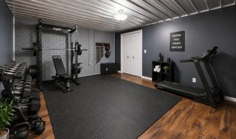 10675 W Andry Ln, Birdseye, IN 47513