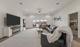 481 Masters Ln, Bean Station, TN 37708