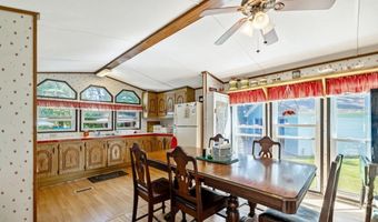 37 Wheeler Dr, Alburgh, VT 05440