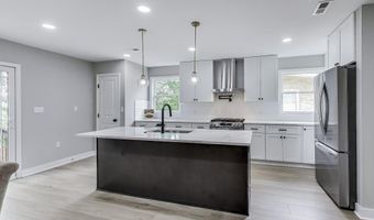 5209 10TH Pl S, Arlington, VA 22204