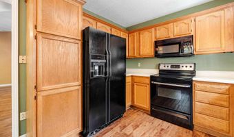3007 Oakbrook, Benton, AR 72015
