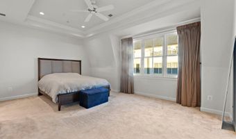 1815 POTOMAC GREENS Dr, Alexandria, VA 22314