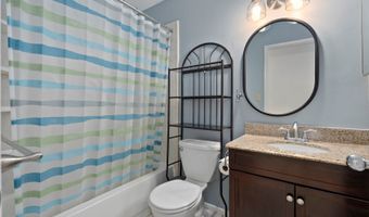 1069 Lunalilo Home Rd, Honolulu, HI 96825