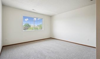 70 Circle Dr 1, 2, 3, 6, 8, North Liberty, IA 52317